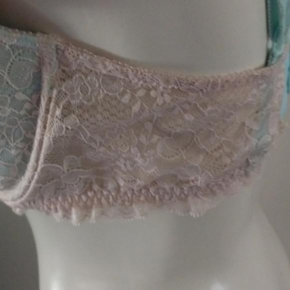Victoria's Secret Dream Angels Lined Demi Lace Rhinestone Embellished Bra 36DDD - Picture 9 of 15